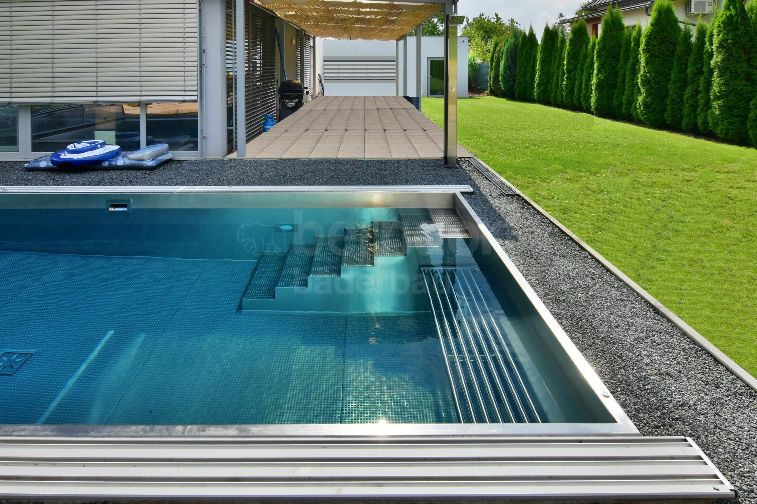 6c_STARÁ-BÀLÁ_Privátní bazén venkovní skimmerový.jpg