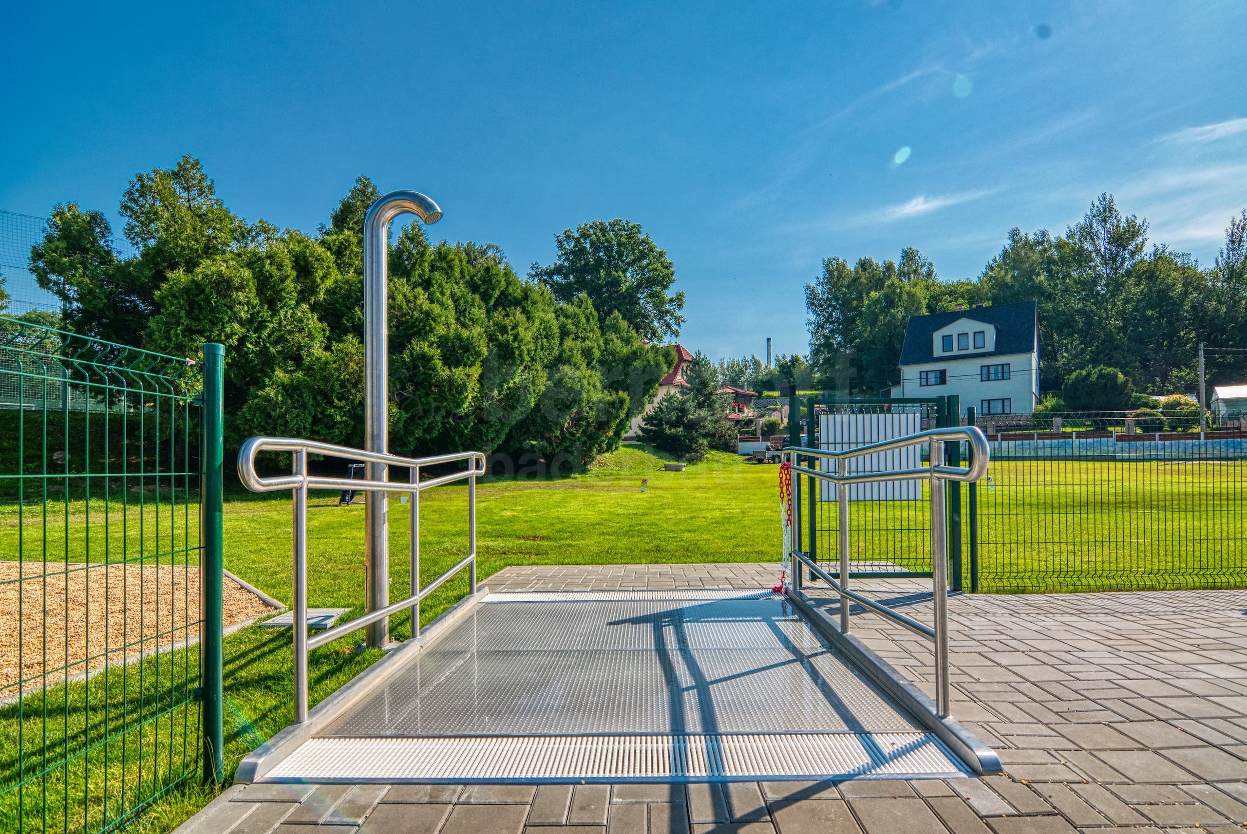 6f_Nerezové brodítko Chrastava.jpg