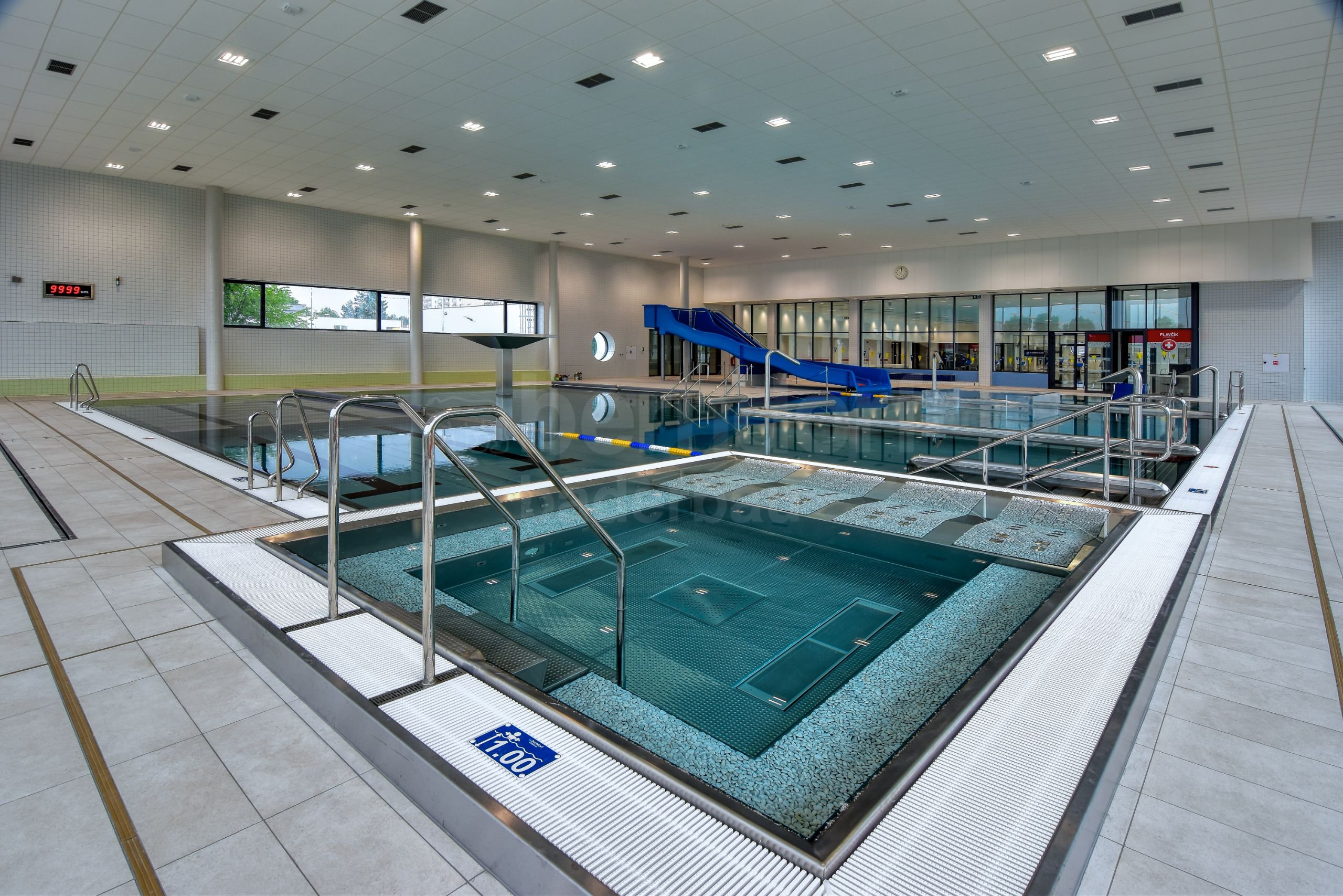 City swimming pool STRAS Karviná City swimming pool STRAS Karviná