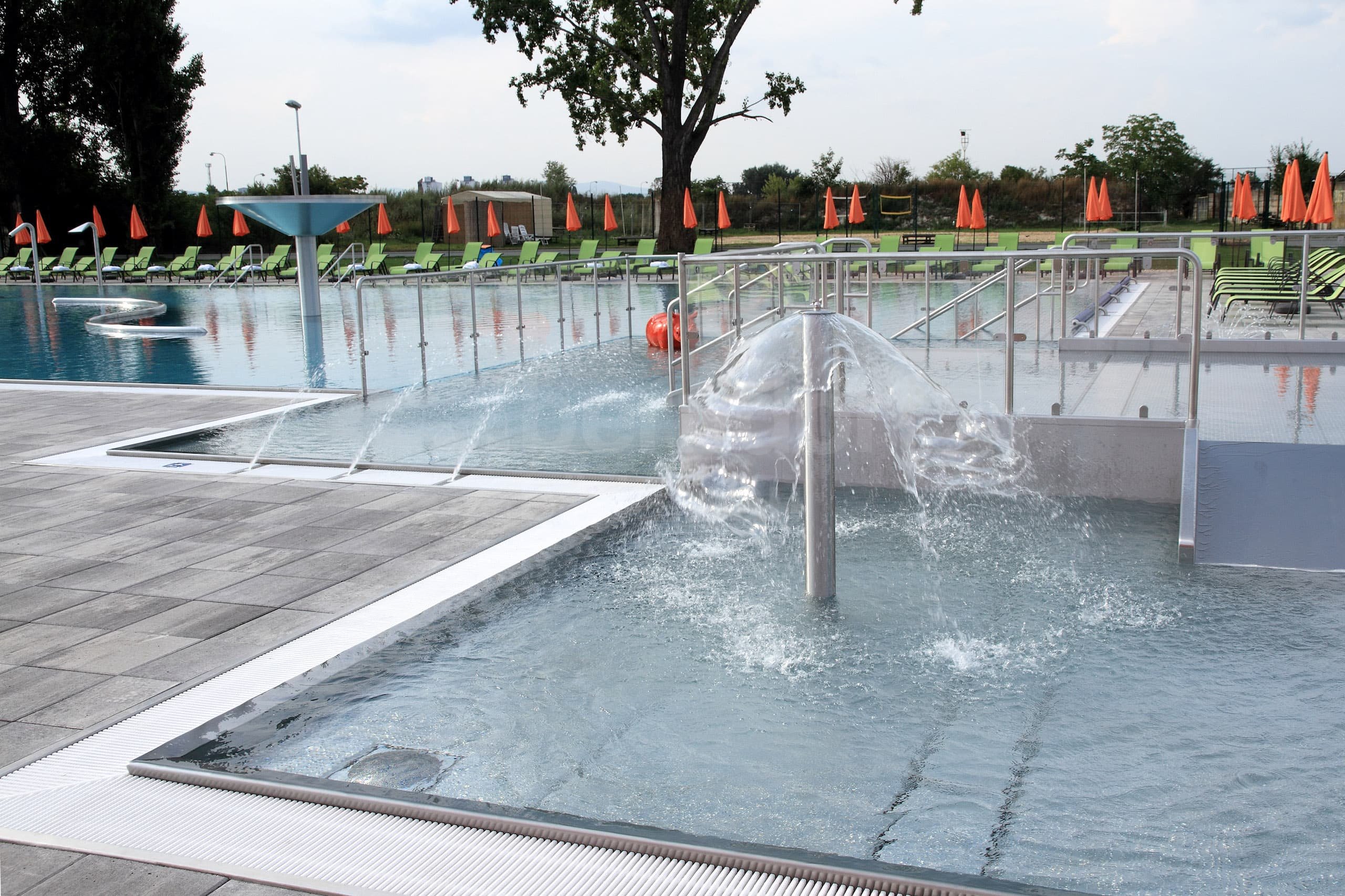 8f_TRNAVA_AQUAPARK Trnava.JPG