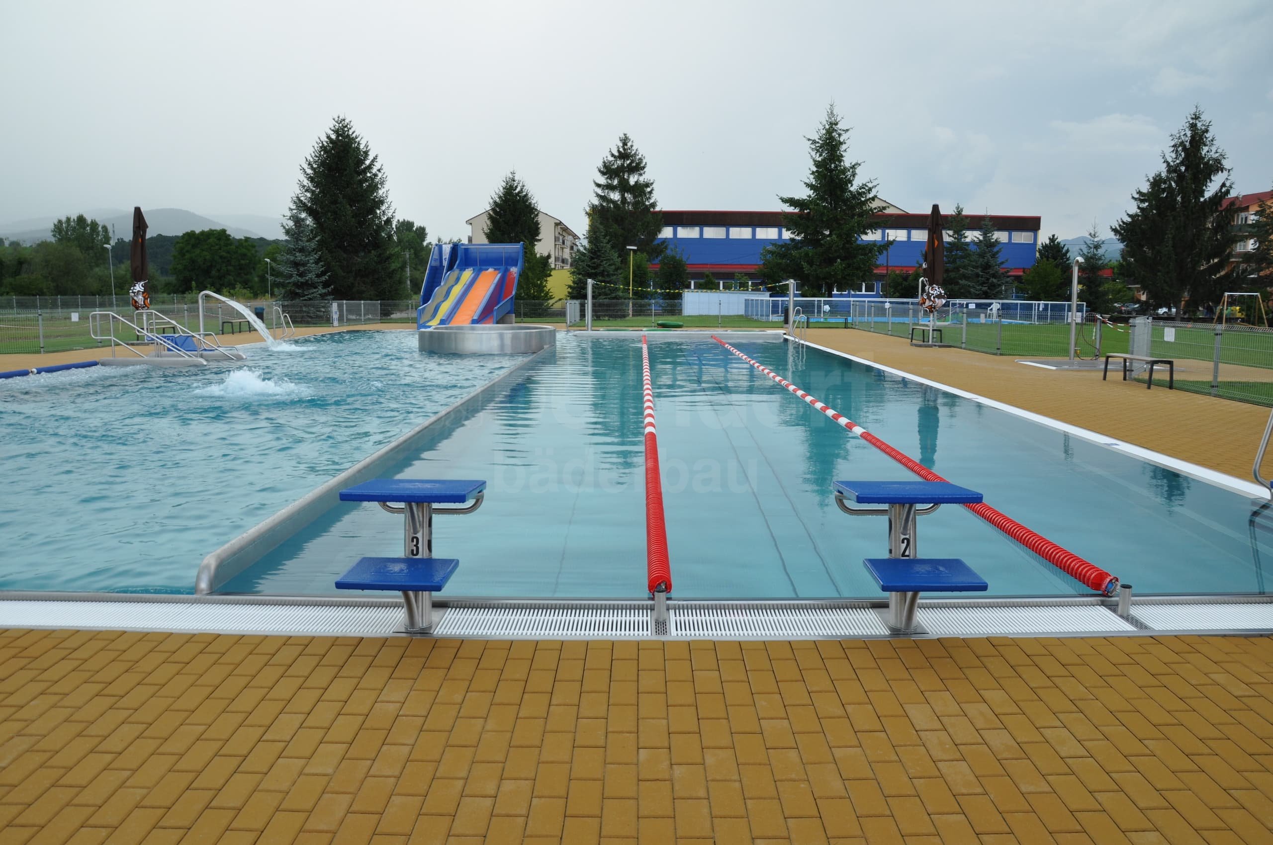 11e_NEMŠOVÁ_Veřejné koupaliště.JPG