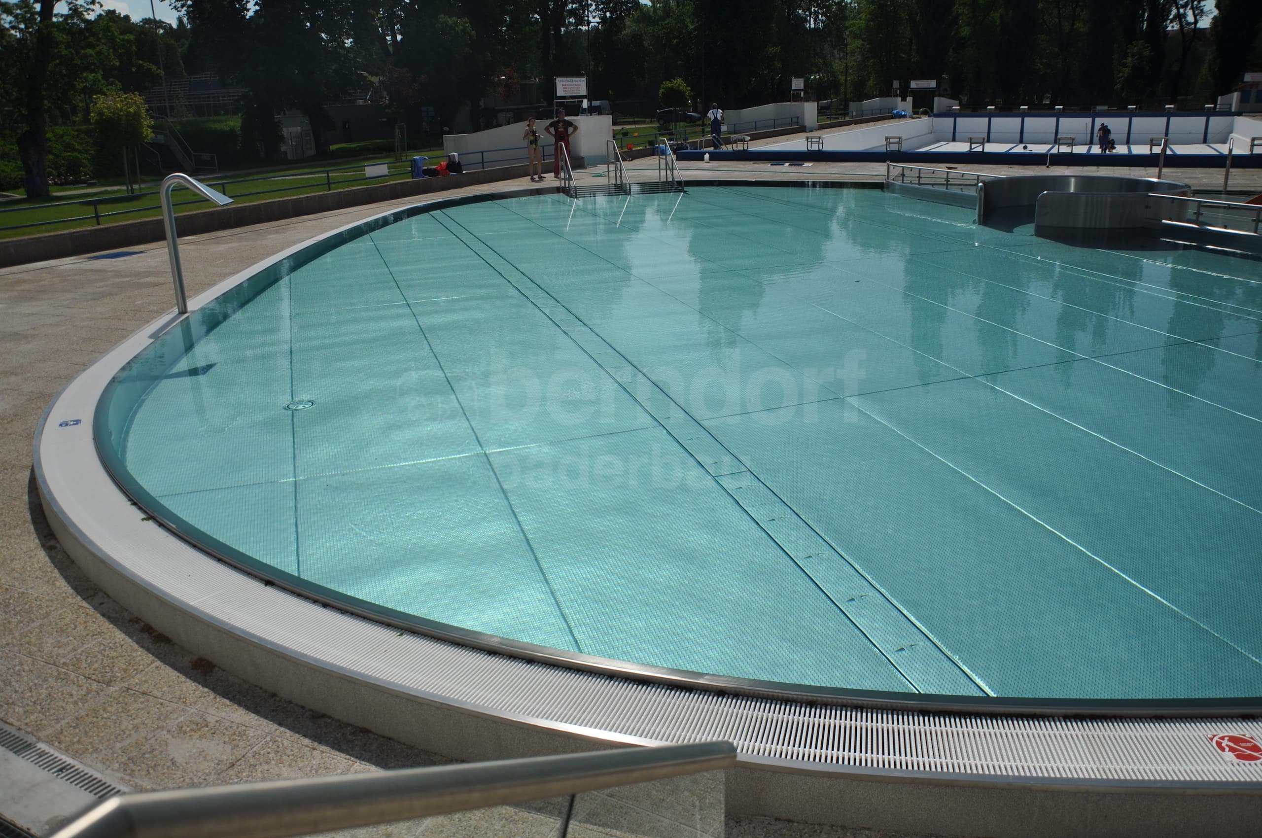 3e_KOŠICE_Koupaliště Rumanova.JPG